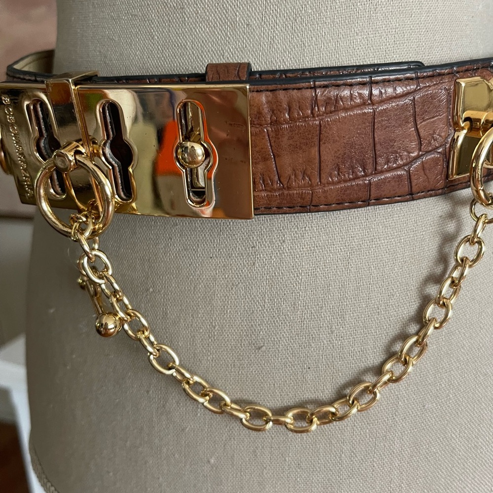 BCBGMaxAzria Croco Design Belt with Decorative Gold Buckle and Chain Detail - Picture 6 of 8